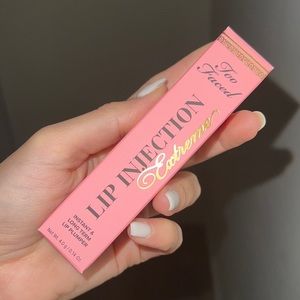 NIB TOO FACED Lip Injection EXTREME BUBBLEGUM YUM Lip Gloss Plumper Brand New